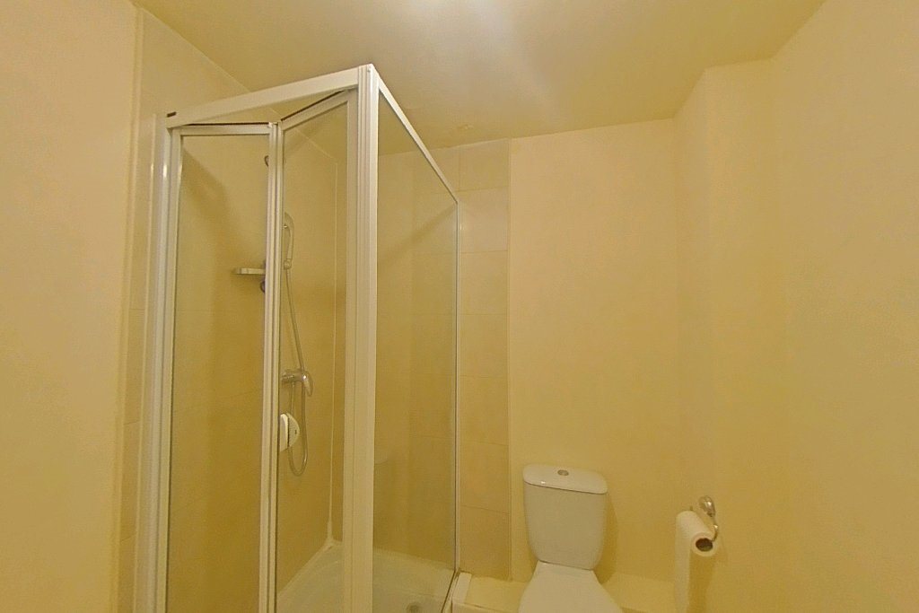 0908-5377-82b9-439a