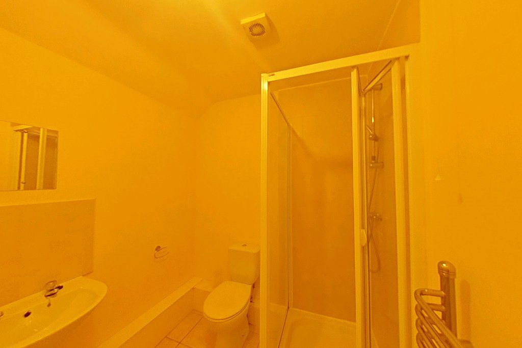 0908-5377-82b9-43f8