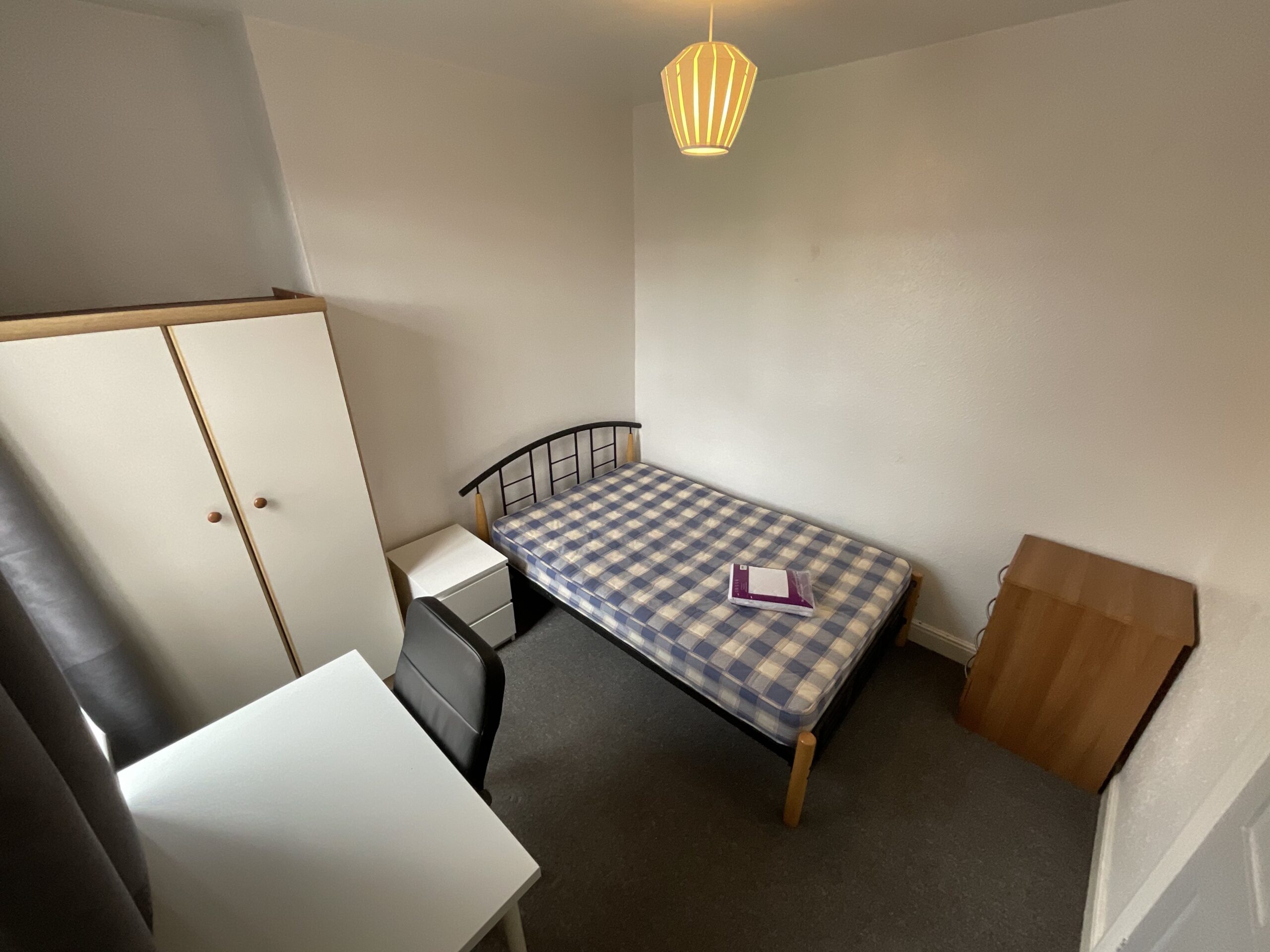 0908-4633-5869-c302-scaled