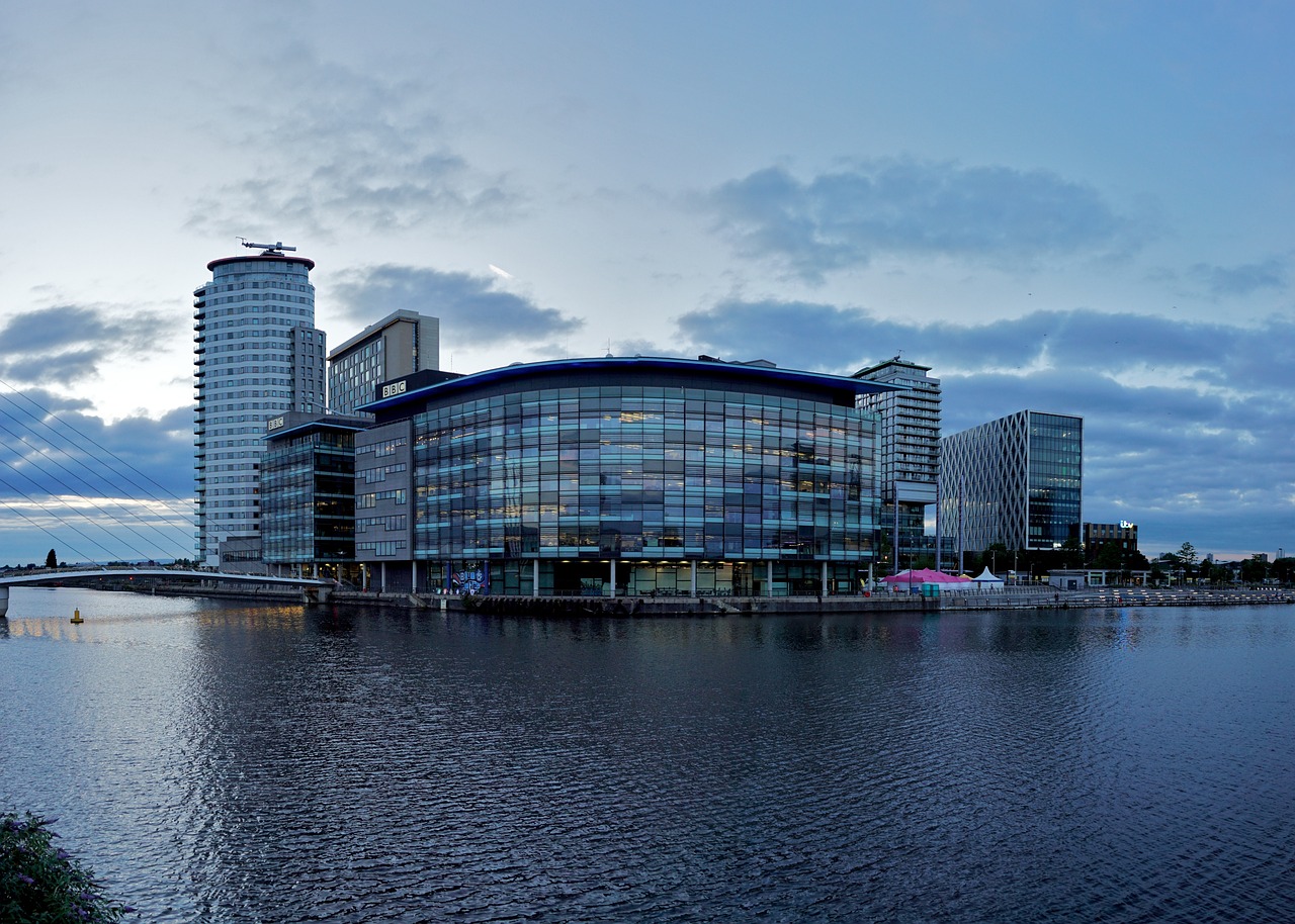 manchester-2488681_1280