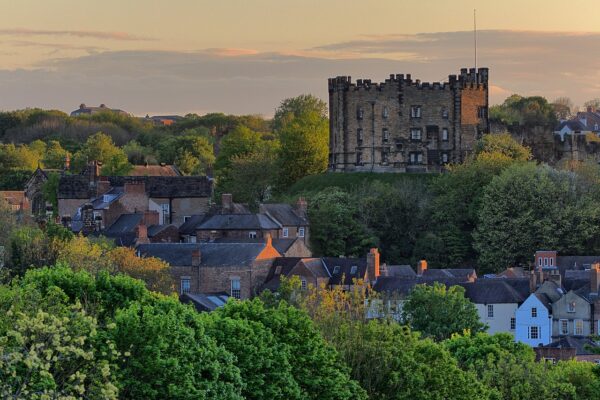 Local Student Living: What You Can Get for Your Money in Durham vs. Manchester