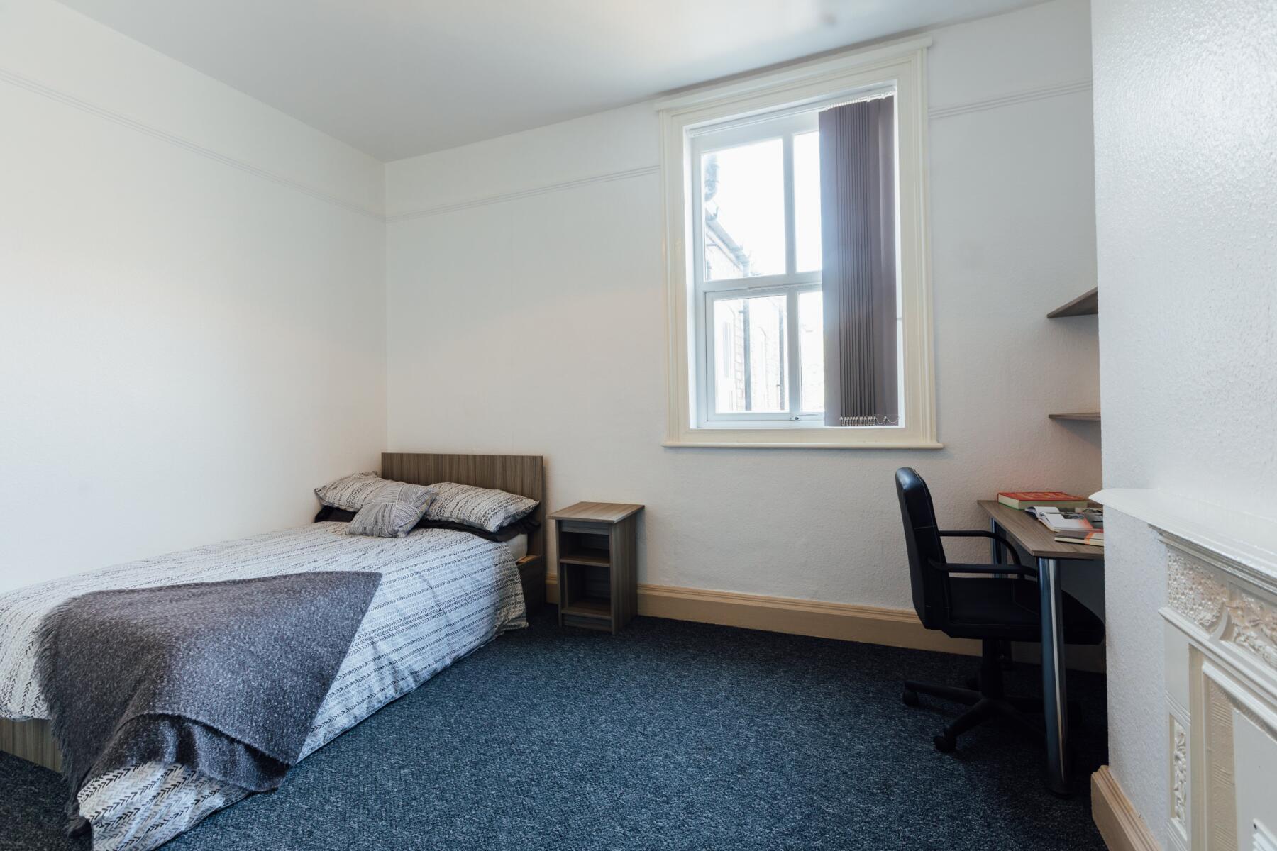 8 beds student accommodation in Hull · Available from 1st September 2024