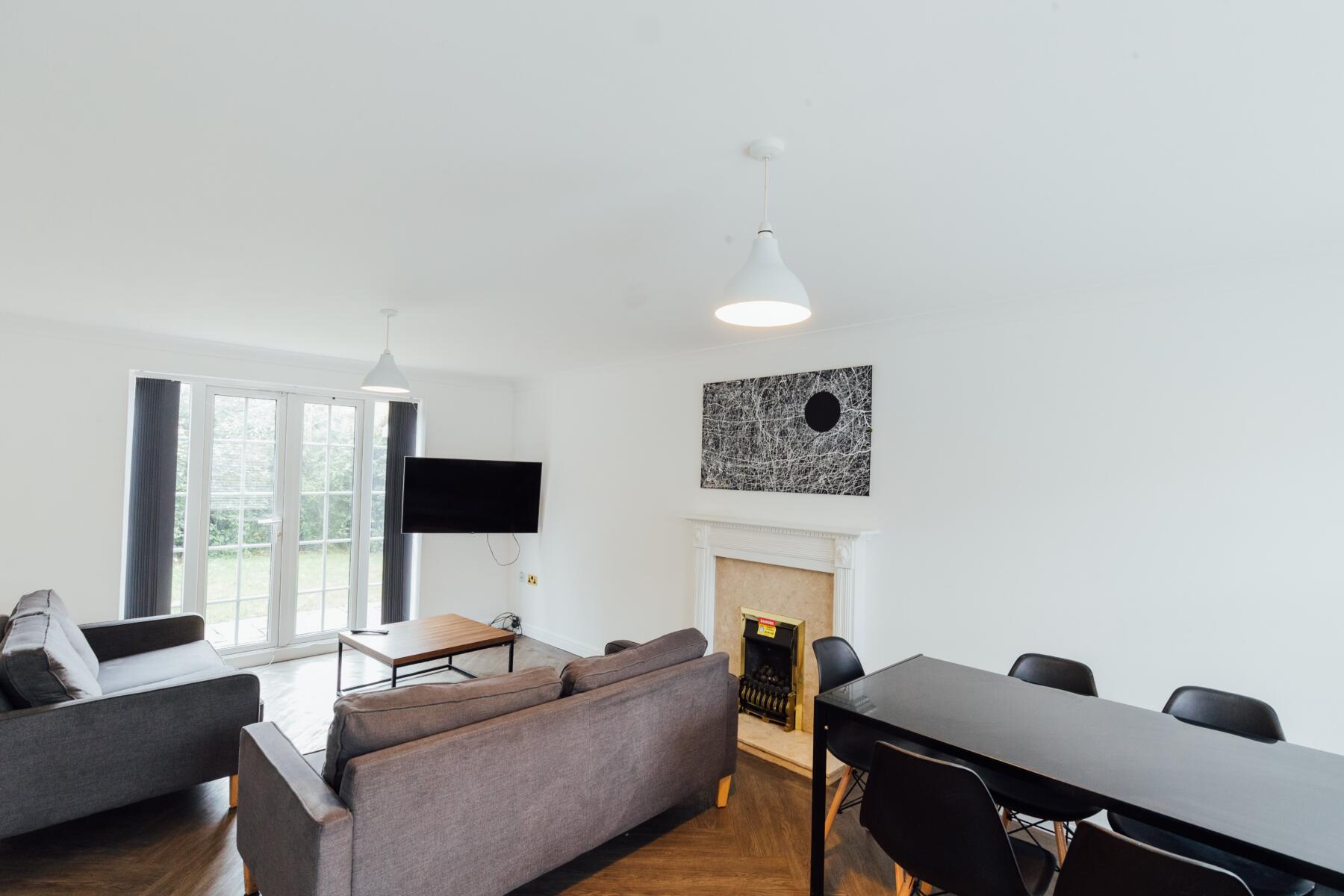 6 beds student accommodation in Loughborough · Available from 2nd July 2024