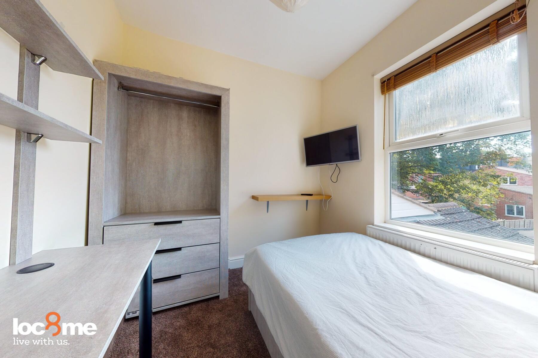 6 beds student accommodation in Birmingham · Available from 2nd July 2024