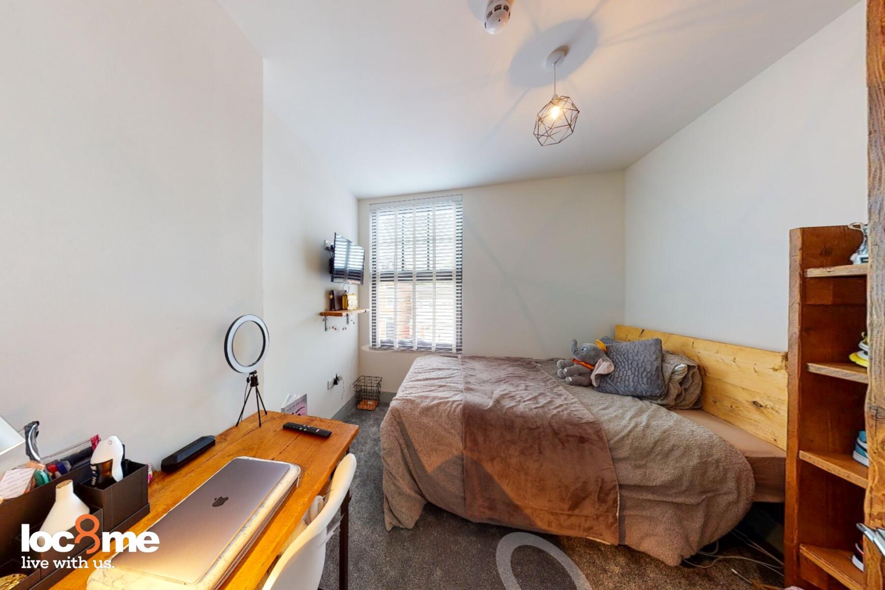 3 beds student accommodation in Birmingham · Available from 2nd October 2024