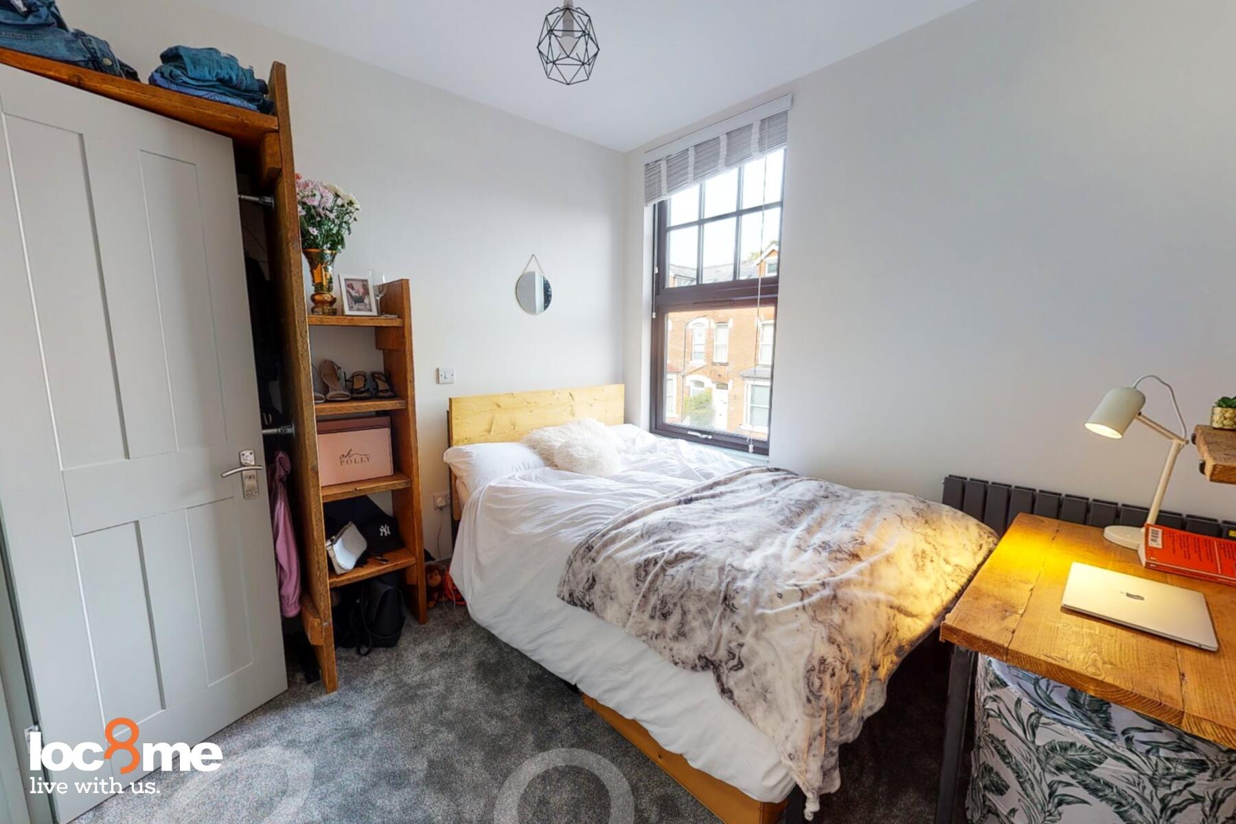 3 beds student accommodation in Birmingham · Available from 2nd October 2024