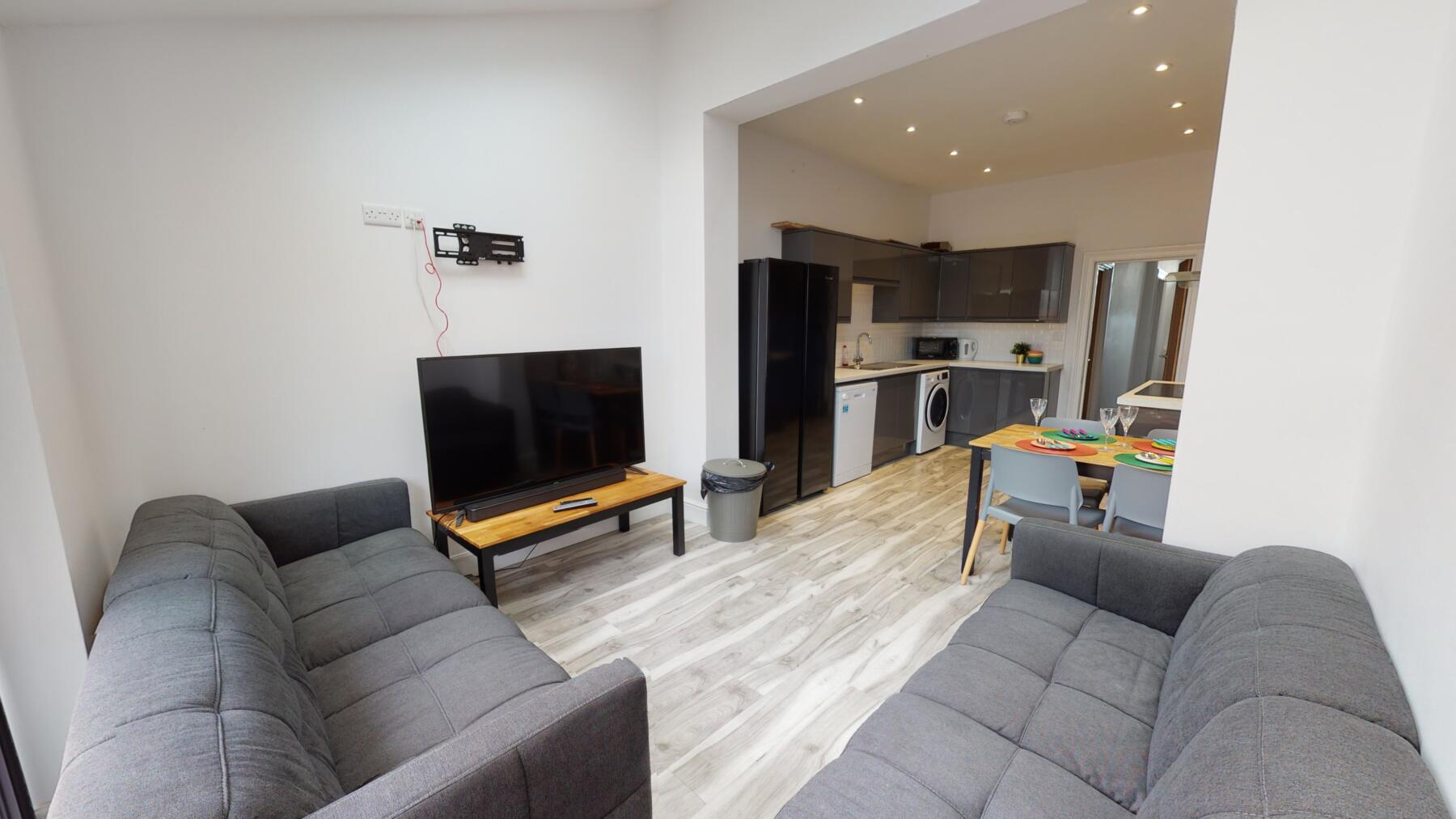 6 beds student accommodation in Bristol · Available from 2nd July 2024