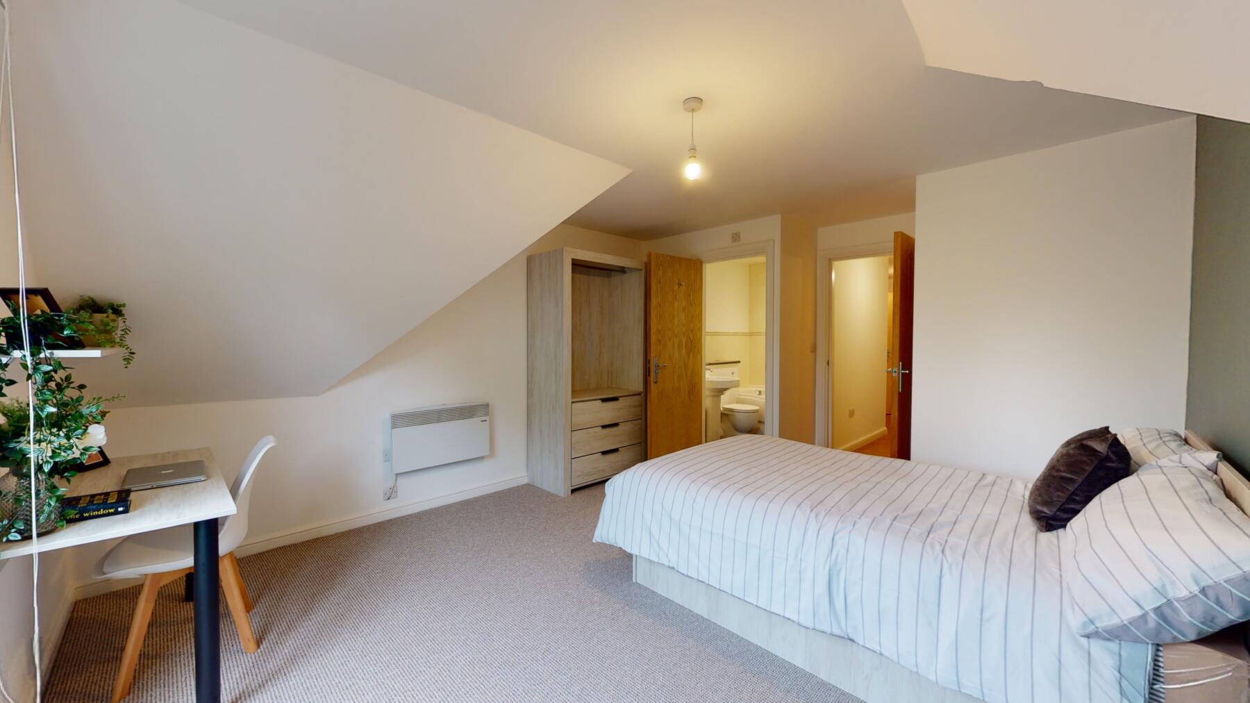 2 beds student accommodation in Leeds · Available from 2nd July 2024