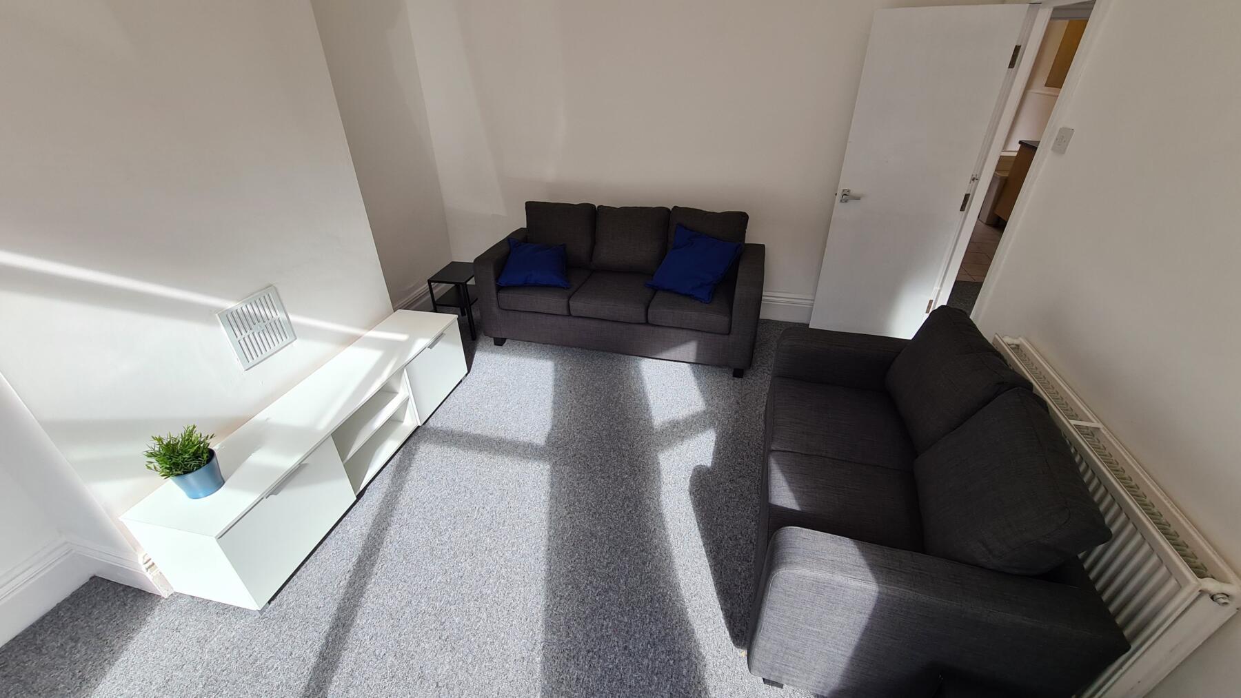 5 beds student accommodation in Manchester · Available from 1st July 2024