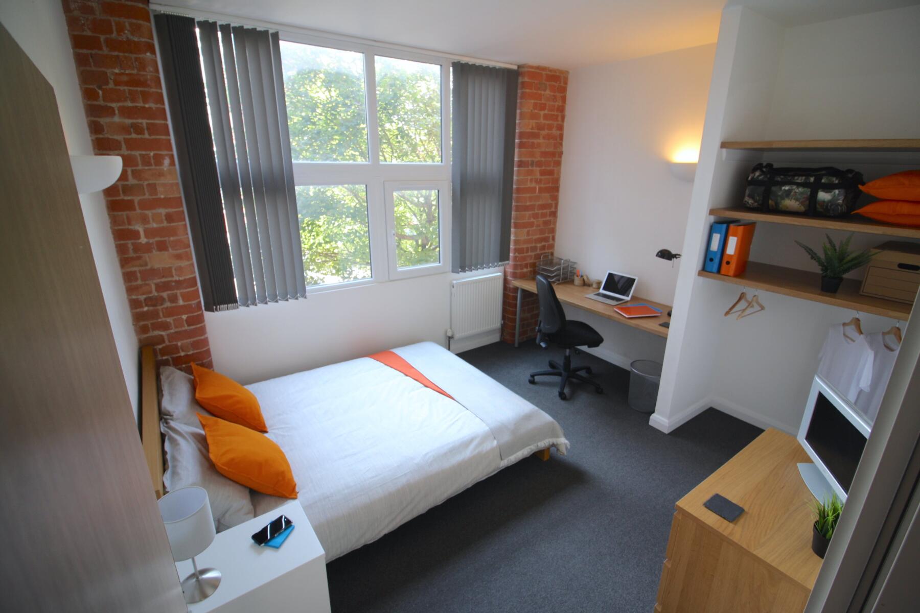 7 beds student accommodation in Leicester · Available from 2nd July 2024