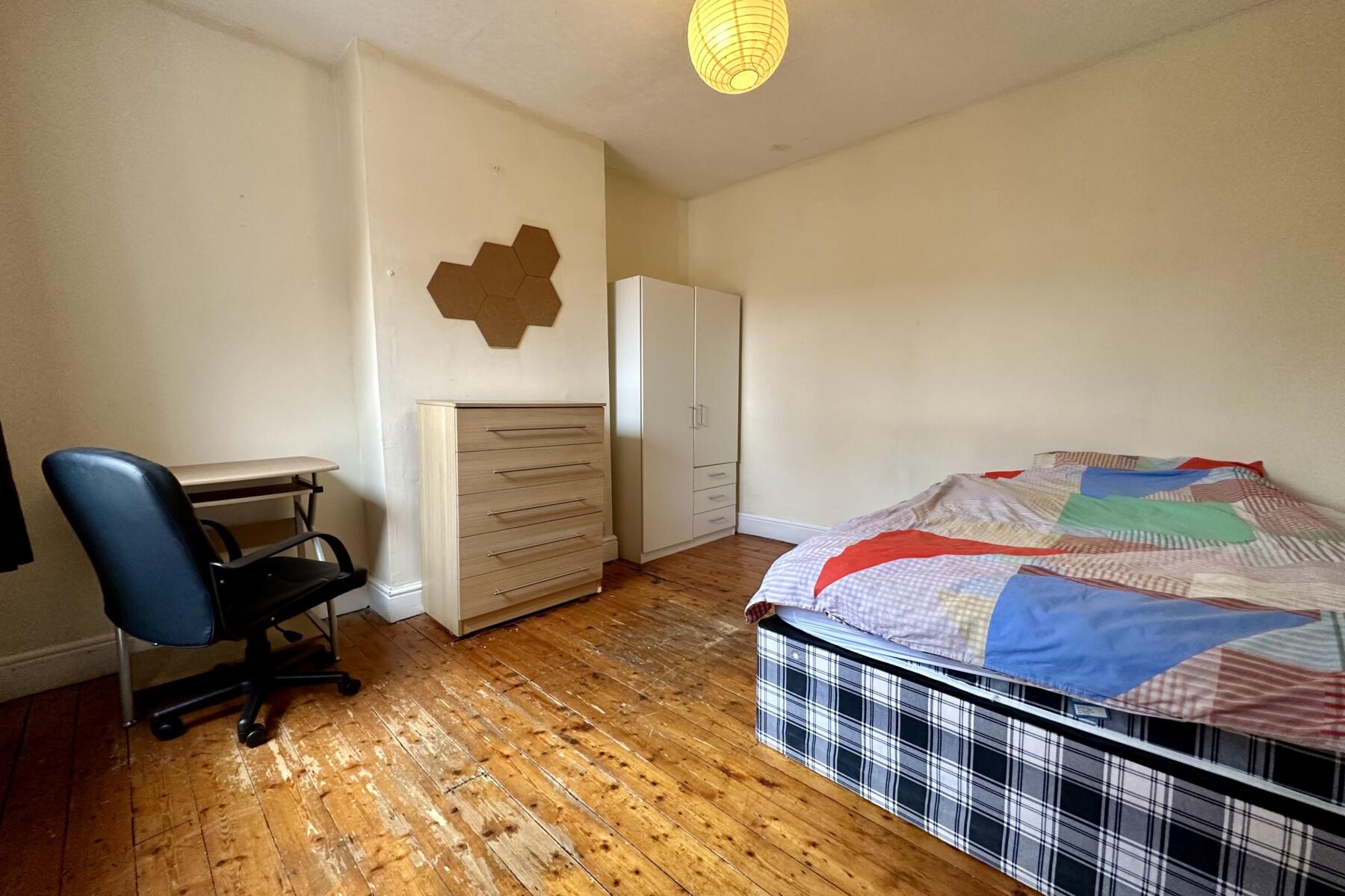 4 beds student accommodation in Leicester · Available from 2nd July 2024