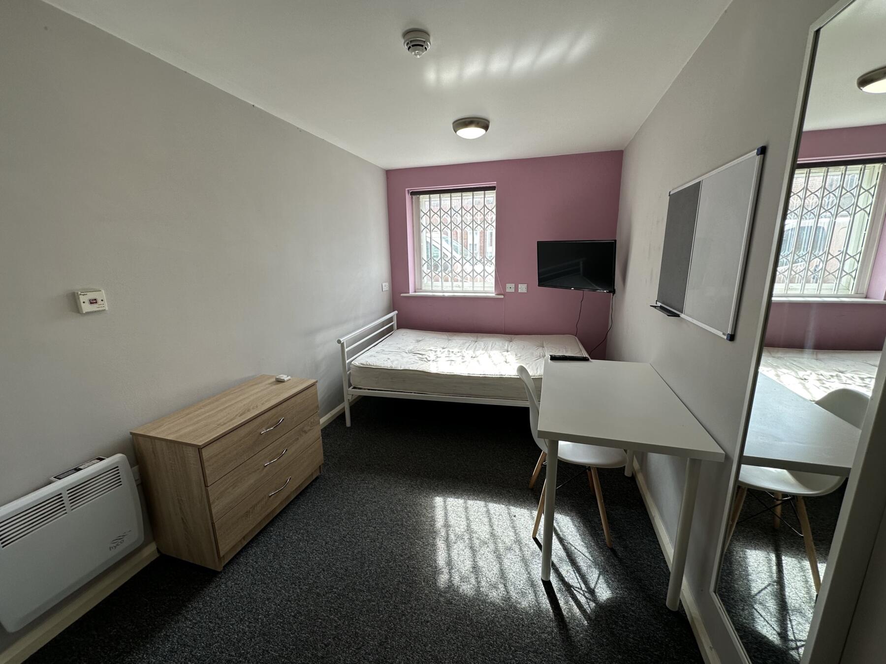 5 beds student accommodation in Nottingham · Available from 2nd July 2024