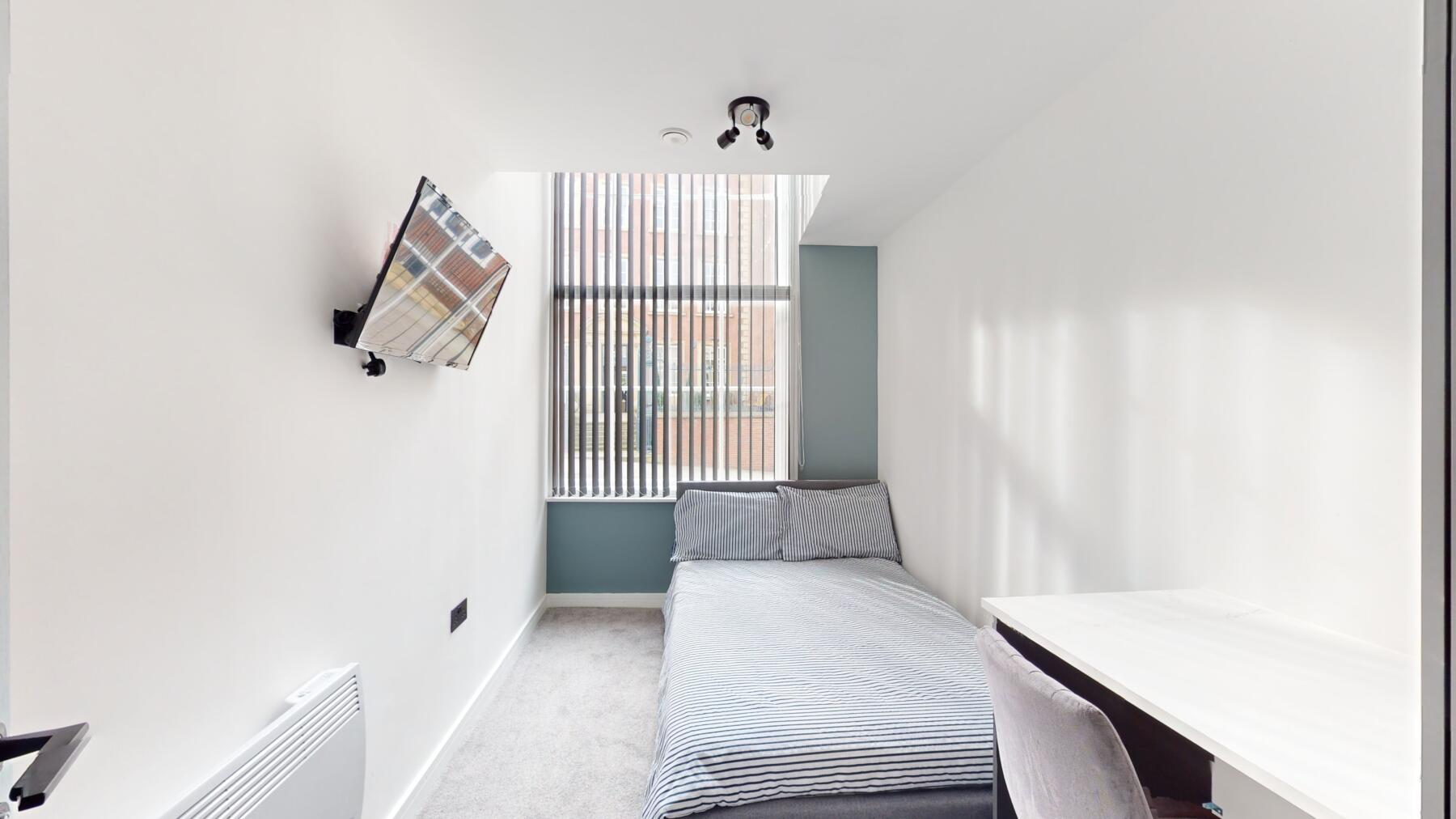 3 beds student accommodation in Nottingham · Available from 2nd October 2023