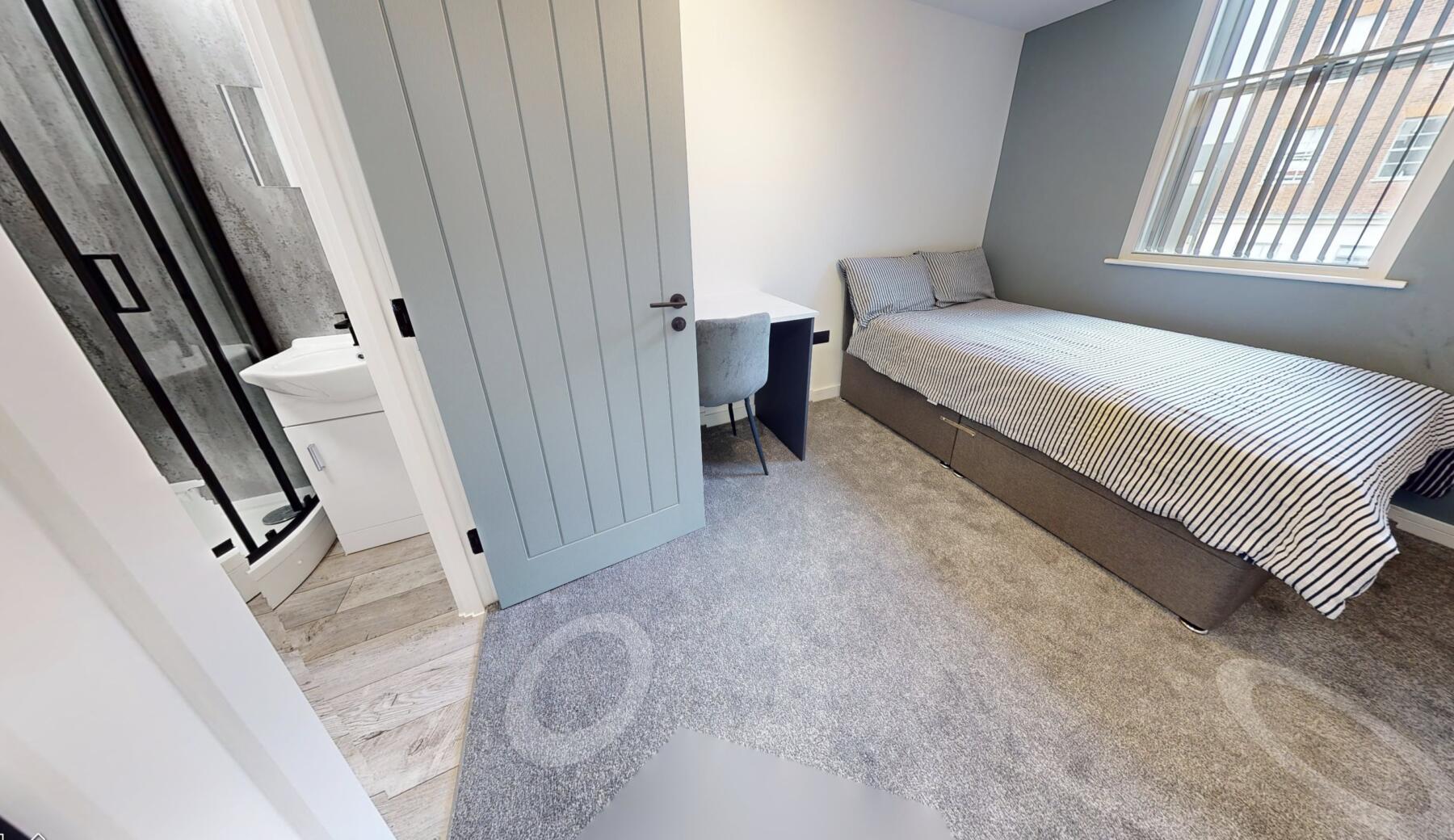 5 beds student accommodation in Nottingham · Available from 2nd August 2024